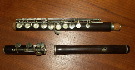 Picture of Rudall Carte flute.